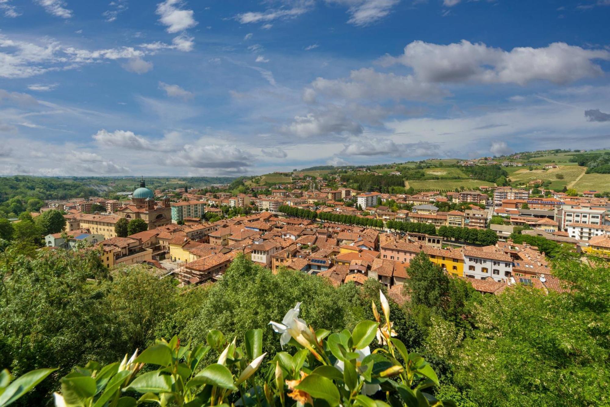 Dogliani Borgo Castello - Happy Rentals Dış mekan fotoğraf